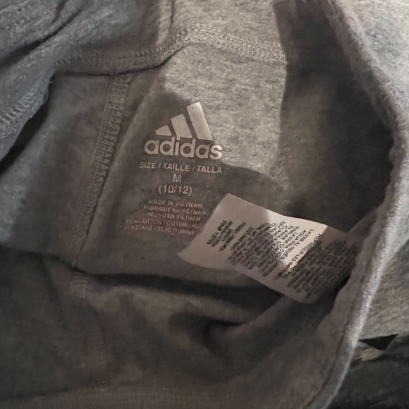 Adidas leggings for kids size 10-12 preloved - Picture 2 of 3